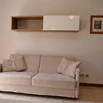 Lejlighed Lounge Del Duca, Centralissimo Bicamere Su Due Livelli - Posto Auto A Richesta *