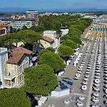 Lounge Del Duca, Centralissimo Bicamere Su Due Livelli - Posto Auto A Richesta