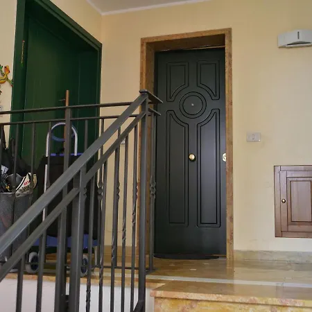 Lounge Del Duca, Centralissimo Bicamere Su Due Livelli - Posto Auto A Richesta Appartement *