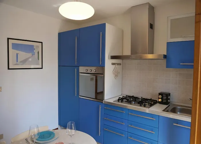 Appartement Lounge Del Duca, Centralissimo Bicamere Su Due Livelli - Posto Auto A Richesta Grado