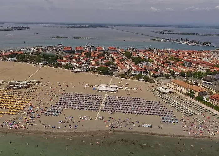Appartement Lounge Del Duca, Centralissimo Bicamere Su Due Livelli - Posto Auto A Richesta