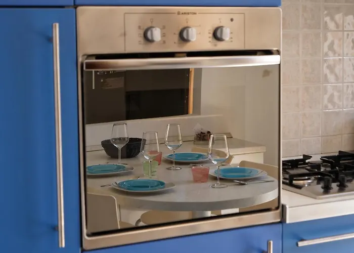 Lounge Del Duca, Centralissimo Bicamere Su Due Livelli - Posto Auto A Richesta Apartment