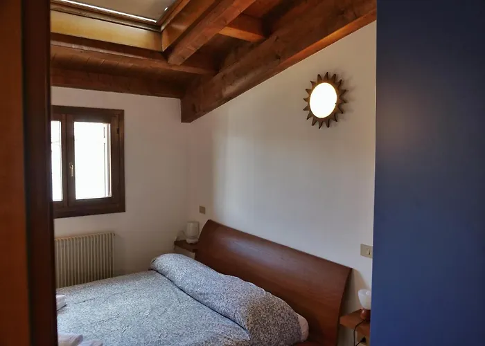 Lounge Del Duca, Centralissimo Bicamere Su Due Livelli - Posto Auto A Richesta Appartement *